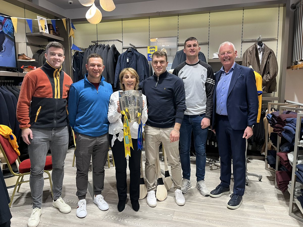 🏆 Huge congratulations to all the lads from <a href="/GaaClare/">Clare Gaa</a> on their All-Star nominations today! 🏆

You’ve done us proud, and we're thrilled to see your hard work and dedication being recognised. Enjoy the night, boys—you’ve earned it! 🎉🍾

#allstars #GAA #claregaa