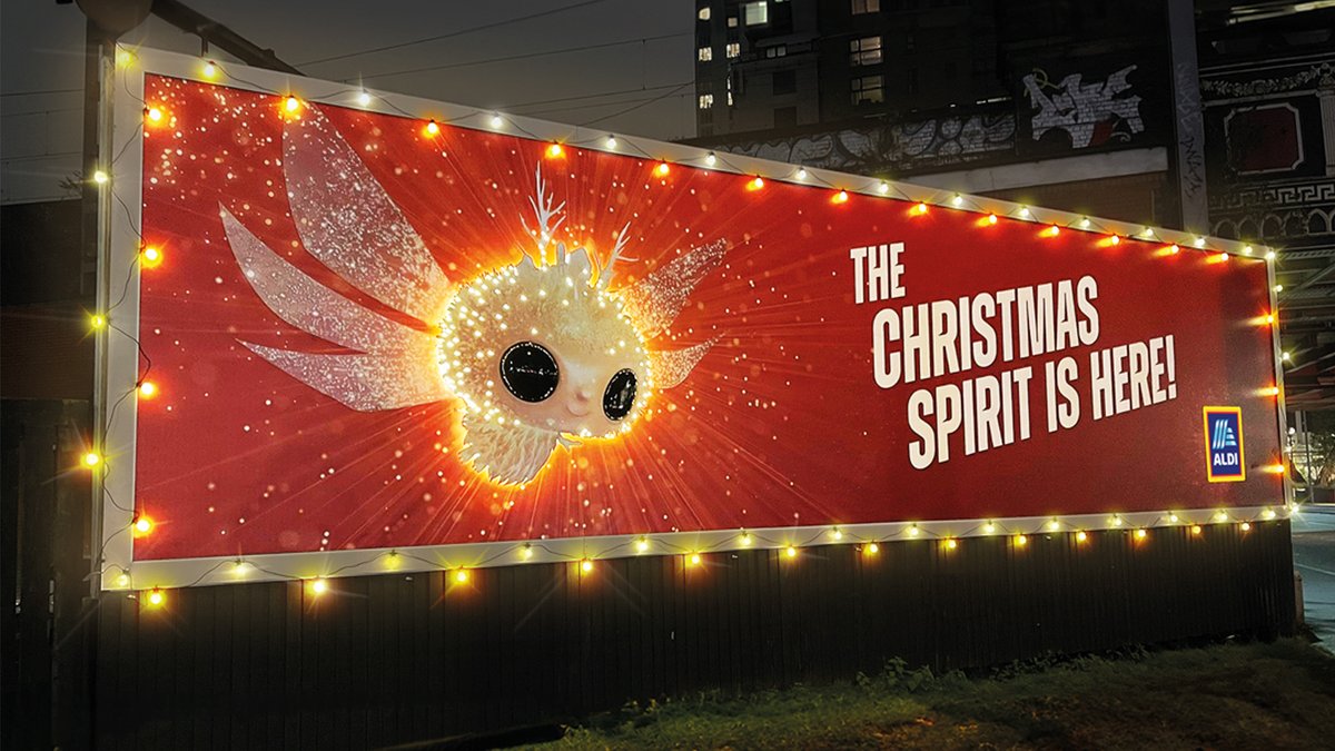 AldiUK's tweet photo. With Halloween nothing but a spooky memory, the Christmas Spirit has finally arrived✨ https://t.co/BYF2L5rtRb