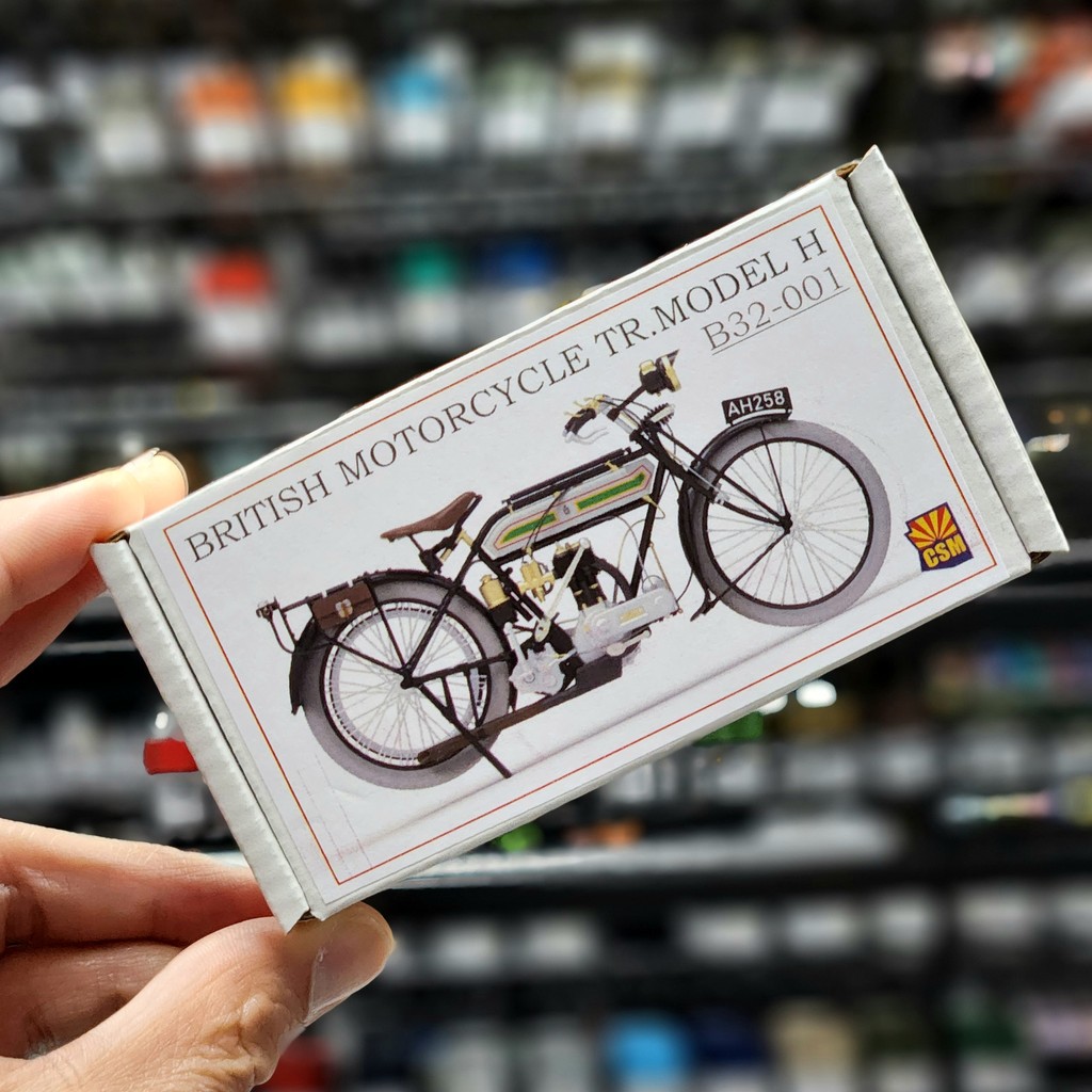 hearnshobbies's tweet photo. Retro vibes on two wheels! 😎 

Check out these CSM classics—bringing timeless style back to life!

#csmmodels #scalemodel #retrobikes #classicmotorcycles https://t.co/bKN4syL2ru