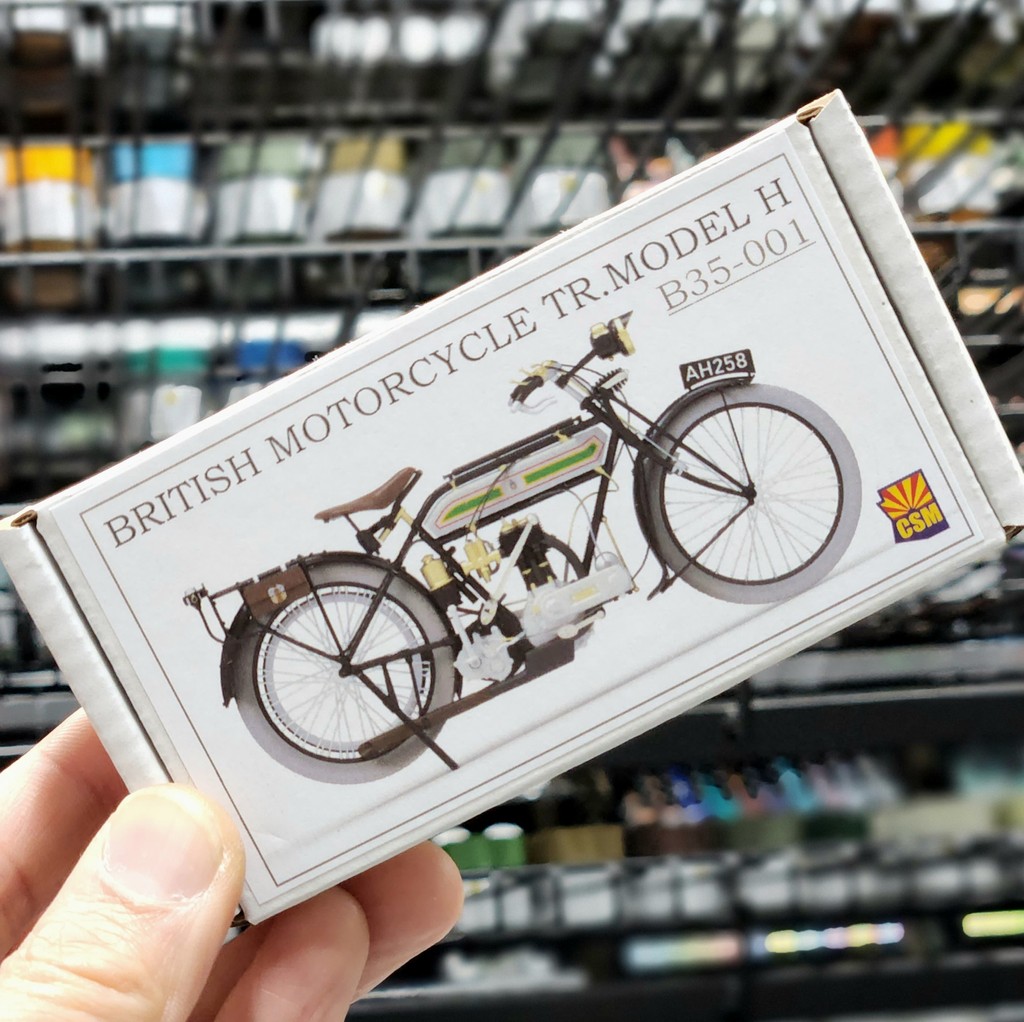 hearnshobbies's tweet photo. Retro vibes on two wheels! 😎 

Check out these CSM classics—bringing timeless style back to life!

#csmmodels #scalemodel #retrobikes #classicmotorcycles https://t.co/bKN4syL2ru
