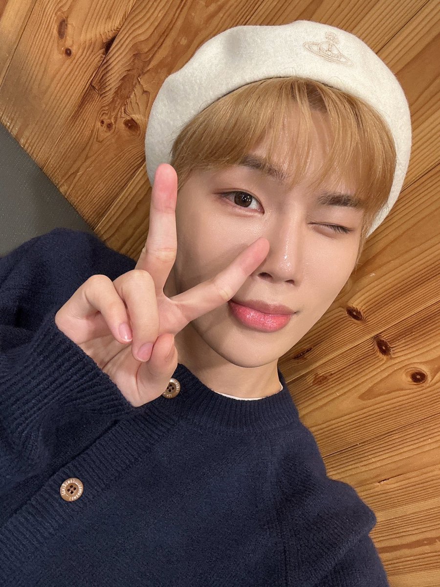 NINE_i_Firstone's tweet image. [#민준]

#누구보다_느린_11월_아이닌_선점

#NINEi #나인아이 #MINJUN