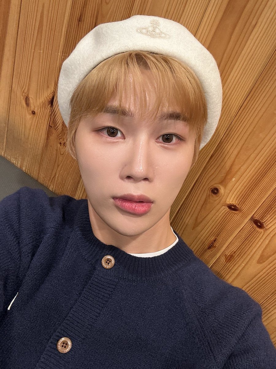 NINE_i_Firstone's tweet image. [#민준]

#누구보다_느린_11월_아이닌_선점

#NINEi #나인아이 #MINJUN