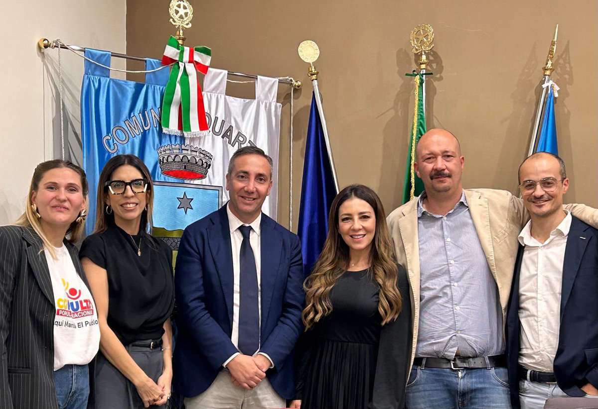 EmbaVEItalia (@embavenitalia) on Twitter photo Jefa de Misión <a href="/MariaElenaUzzo/">maria elena uzzo</a> y la cónsul Esquía Rubín <a href="/ConsVENapoles/">Consulvenenapoles</a> se reunieron con el alcalde de Quarto (Napoli), Antonio Sabino: “Auspiciamos posibilidades de colaboración en proyectos culturales e ilustramos potencialiades de #Venezuela para afianzar lazos de amistad” Jefa de Misión <a href="/MariaElenaUzzo/">maria elena uzzo</a> y la cónsul Esquía Rubín <a href="/ConsVENapoles/">Consulvenenapoles</a> se reunieron con el alcalde de Quarto (Napoli), Antonio Sabino: “Auspiciamos posibilidades de colaboración en proyectos culturales e ilustramos potencialiades de #Venezuela para afianzar lazos de amistad”