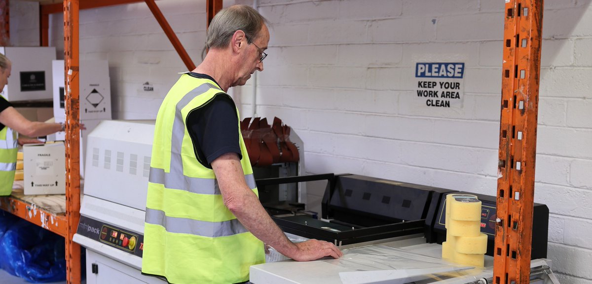 CEB➡️Social development bank for Europe (@coebanknews) on Twitter photo 🇮🇪Social enterprise <a href="/SpeedpakGroup/">Speedpak Group</a> combines commercial ventures with targeted training to break the cycle of long-term unemployment in parts of Dublin.
Supported by #CEB through <a href="/socialff/">Social Finance</a> <a href="/Clann_Credo/">Clann Credo - Community Loan Finance</a>👉tinyurl.com/yu83vxac 🇮🇪Social enterprise <a href="/SpeedpakGroup/">Speedpak Group</a> combines commercial ventures with targeted training to break the cycle of long-term unemployment in parts of Dublin.
Supported by #CEB through <a href="/socialff/">Social Finance</a> <a href="/Clann_Credo/">Clann Credo - Community Loan Finance</a>👉tinyurl.com/yu83vxac