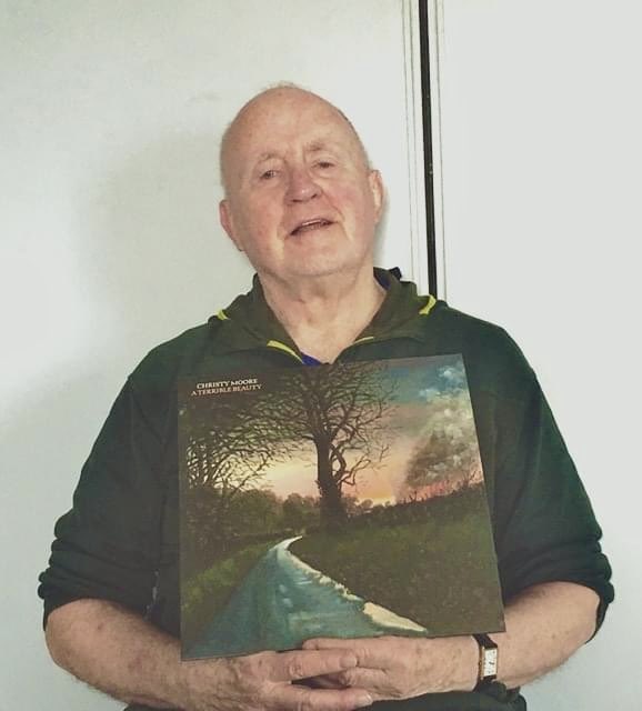 CladdaghRecords's tweet image. Christy Moore with his new album ‘A Terrible Beauty’, released today via Claddagh Records. Available now - claddagh.lnk.to/ATerribleBeaut…
⭐️⭐️⭐️⭐️ - The Guardian
⭐️⭐️⭐️⭐️ - The Irish Times
⭐️⭐️⭐️⭐️ - The Irish Mail on Sunday
#christymoore #aterriblebeauty @christymoore45