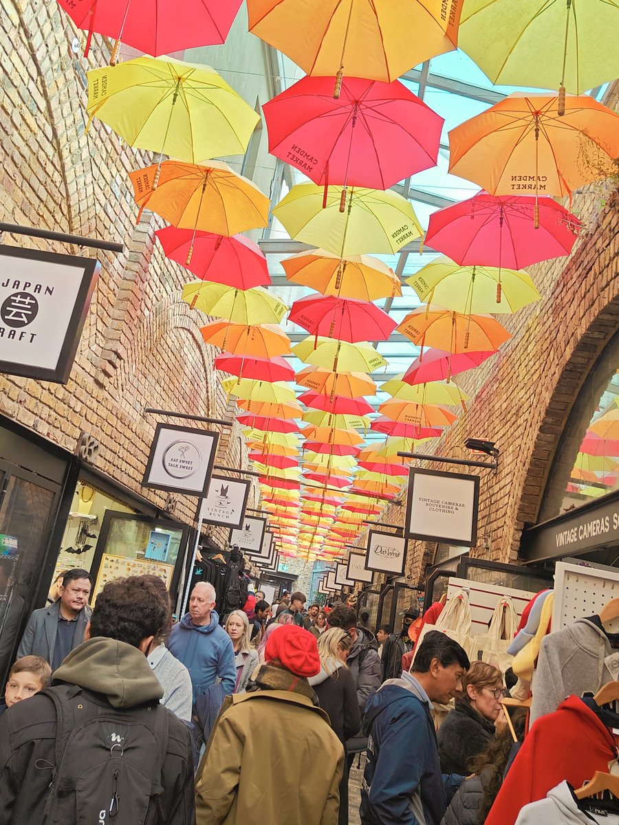 edwardgabell's tweet photo. Had an amazing day exploring Camden Town in London yesterday! Love the energy and hustle of city life—such a contrast to the peaceful countryside I call home. 🌆🌿 #CamdenTown #CityVsCountry #LondonLife https://t.co/MQUoriBiFp