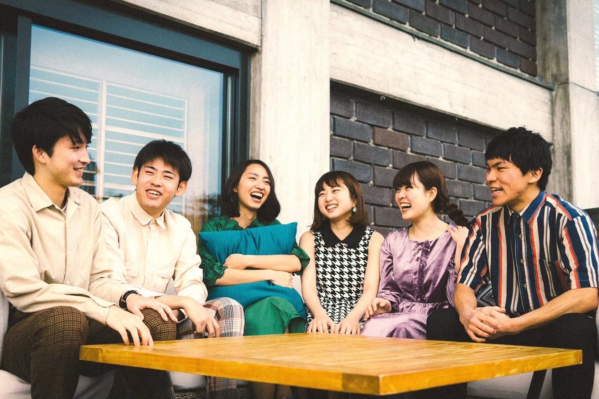 oblive13_ov's tweet photo. 【あの日のラムネ】
社会の歯車となった6人の再集結。
うーとんは歌詞を飛ばさないか、コーラスはスキャットをごまかさないか、けんとーしは衣装が入るのか、かんだいの音圧は戻るのか、あの日の輝きは蘇るのか。
実際に足を運んでご確認下さい！🍬 https://t.co/1XZv8t6wjG
