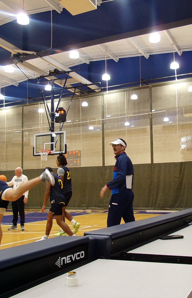 Lycoming Basketball tweet media