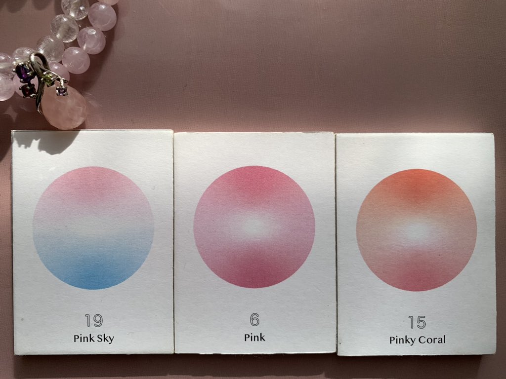 redynada_pink9's tweet photo. #カラフルスフィア
今日の心
芯が強く
それでいて
美しい佇まいだけで
癒しのエネルギーを放つ
優しさの中に強さを秘める
飾らない
ありのままの私を発揮して
どんどん前に進んで行こう
新しい時代と共に
パワーアップした
新しい私に
生まれ変わる未来✨
#色彩心理
#色の言語
#CPAA https://t.co/qO8wzicHTy