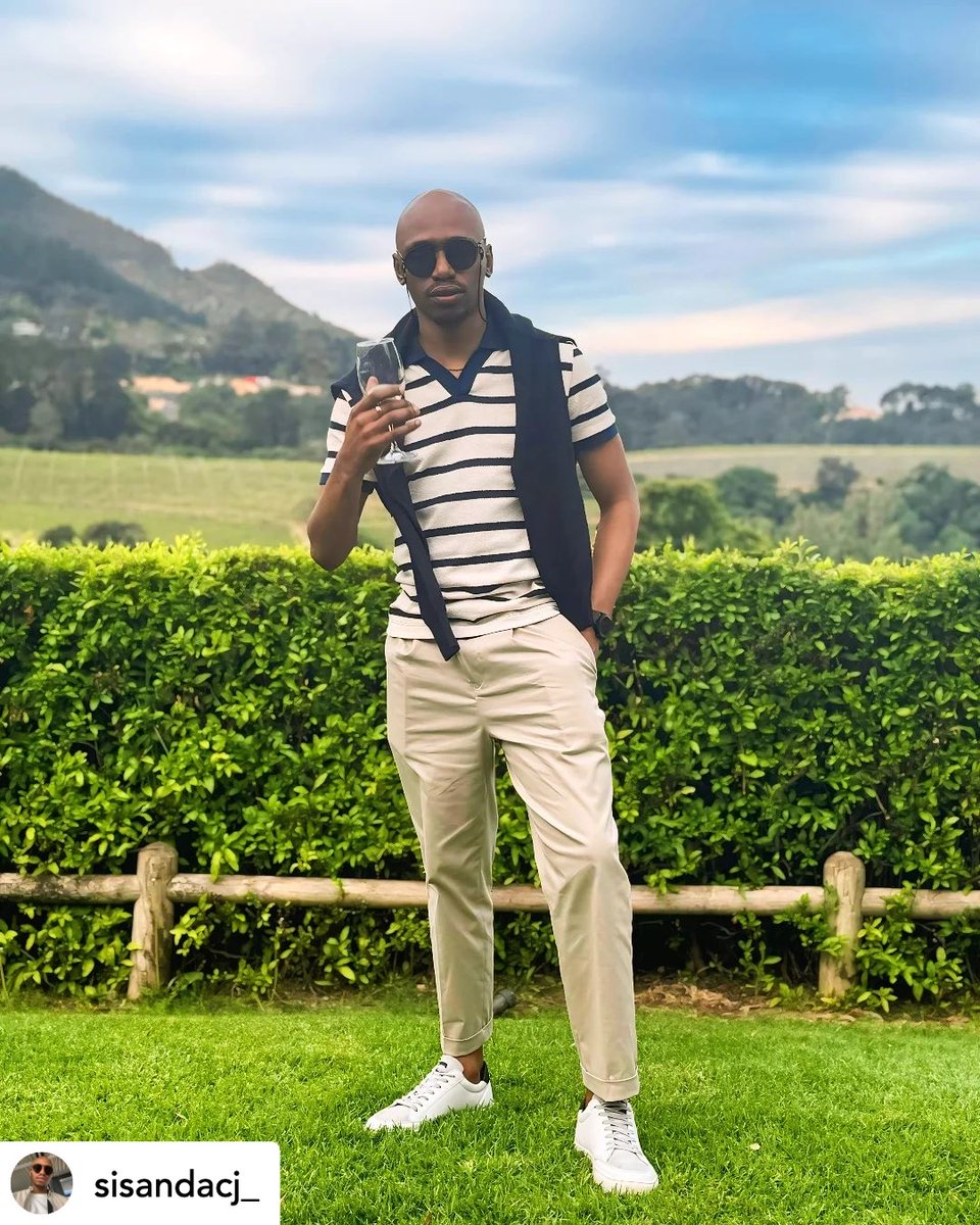 Markham_1873's tweet photo. New week, new #MKMStyle #WeekendFresh vibe check! 🔥
Tag us in your best #MKMStyle pics and looks. We love seeing how you make Markham yours with your standout style!
#MakeYourMark #MarkhamMen #StyleInspiration https://t.co/pkuQ5nvWxa