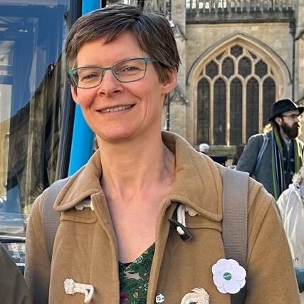 SaskiaHeijltjes's tweet image. I wear a #whitepoppy for peace