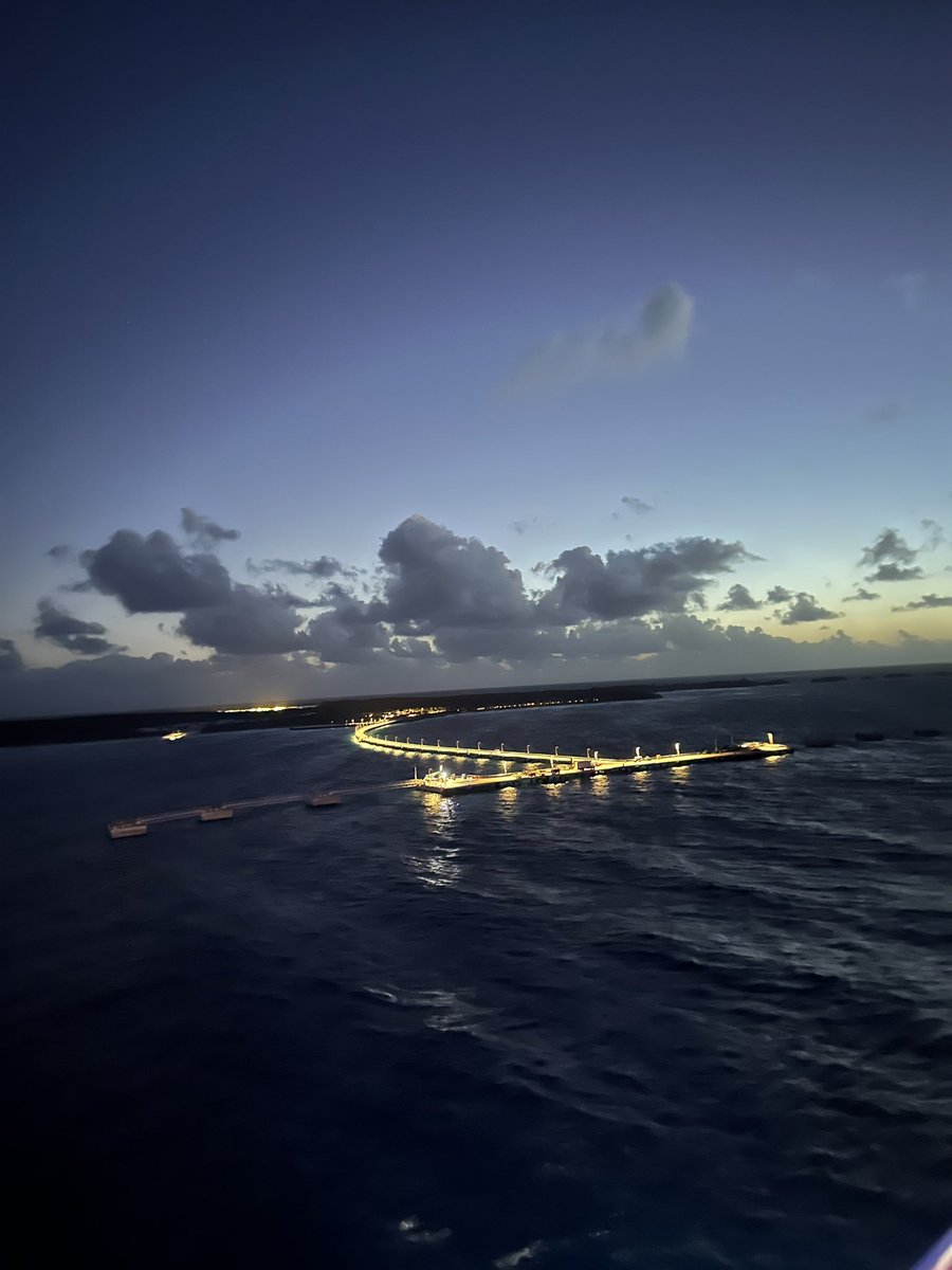 The Disney Dream is docking port side for her first visit to Lookout Cay. <a href="/DclDuo/">DCL Duo</a> <a href="/theDCLdude/">The DCL Dude Podcast</a> <a href="/TheDCLBlog/">Scott Sanders</a> <a href="/CHRIS_MAGIC_DCL/">CHRIS in the Concierge Lounge</a> <a href="/DCLcruisingdad/">ChrisK 🔜🚢DisneyDream⚓️</a>