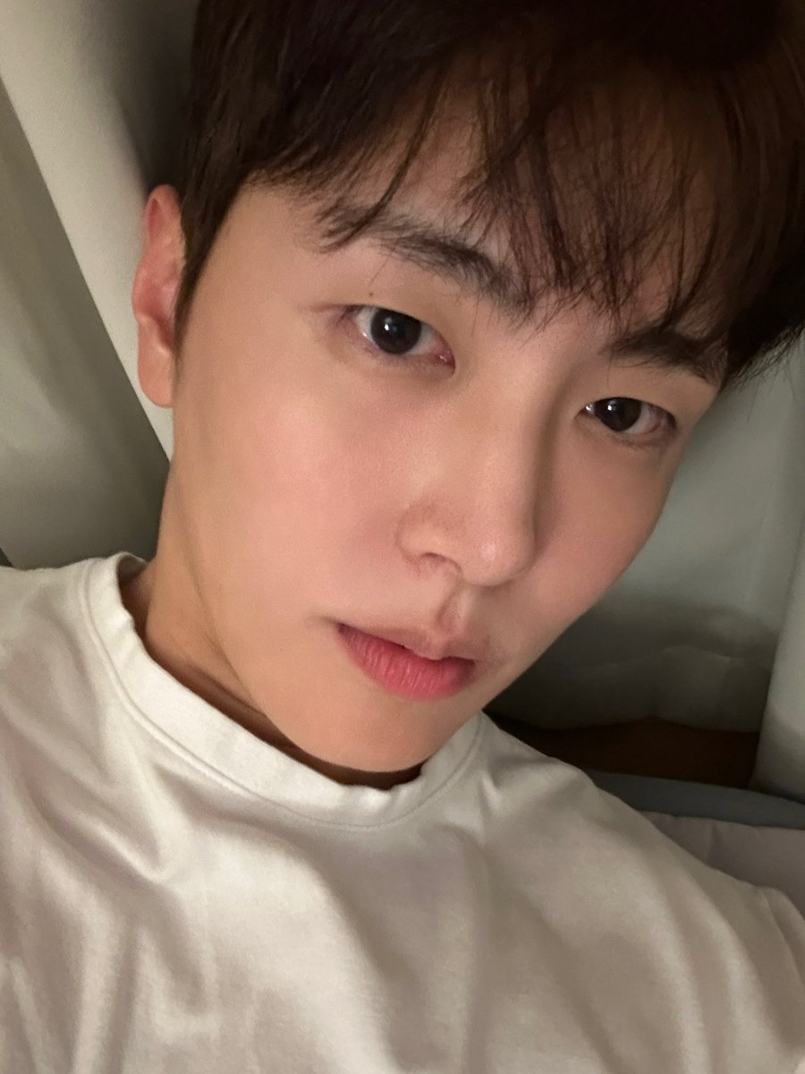 SF9official's tweet photo. 굿나잇🌠🌠🌠
#SF9 #JAEYOON https://t.co/CjElLCwUdj