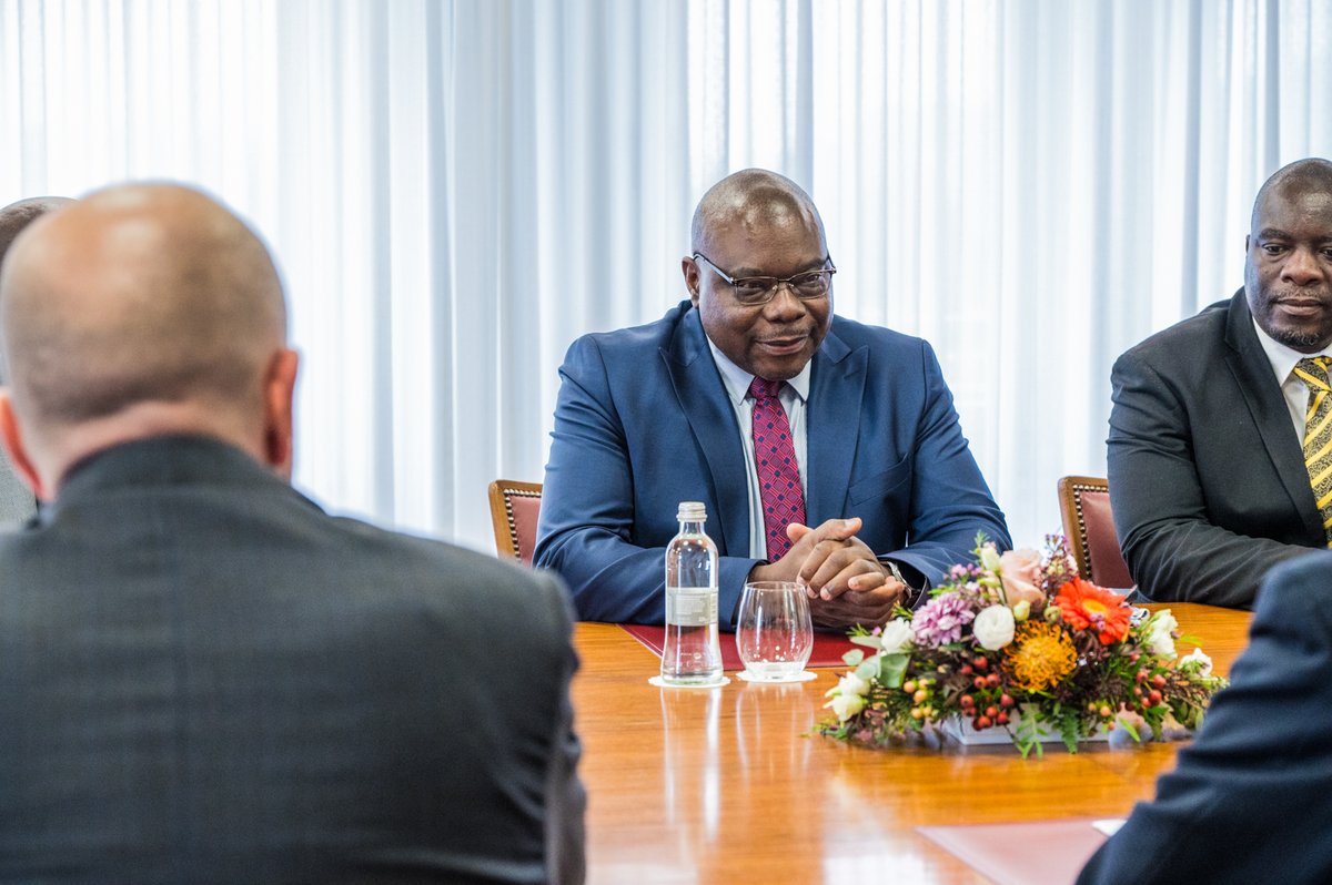 UPU_DG's tweet image. Pleased to congratulate Zimbabwe's young winner of the 2024 Int’l Letter-Writing Competition #ILWC, &amp;amp; meet with Mr Alfred Marisa, DDG of
@Potraz_zw, receiving the certificate. Grateful for Zimbabwe’s dedication to postal policy, quality service &amp;amp; hosting UPU's Regional Office.