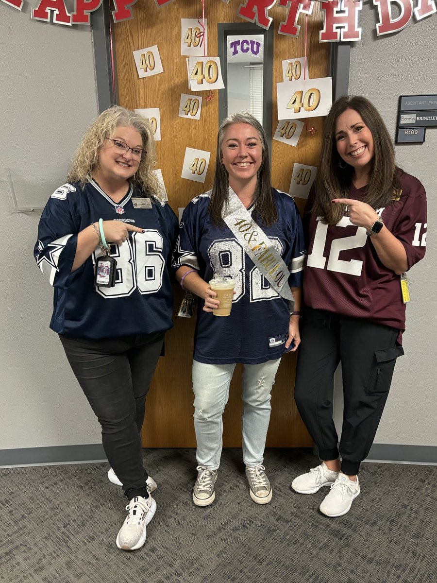 Someone celebrated a big birthday this week! Happy birthday, Mrs. Brindley! ⁦<a href="/GrapevineMiddle/">Grapevine Middle</a>⁩ #PonyProud