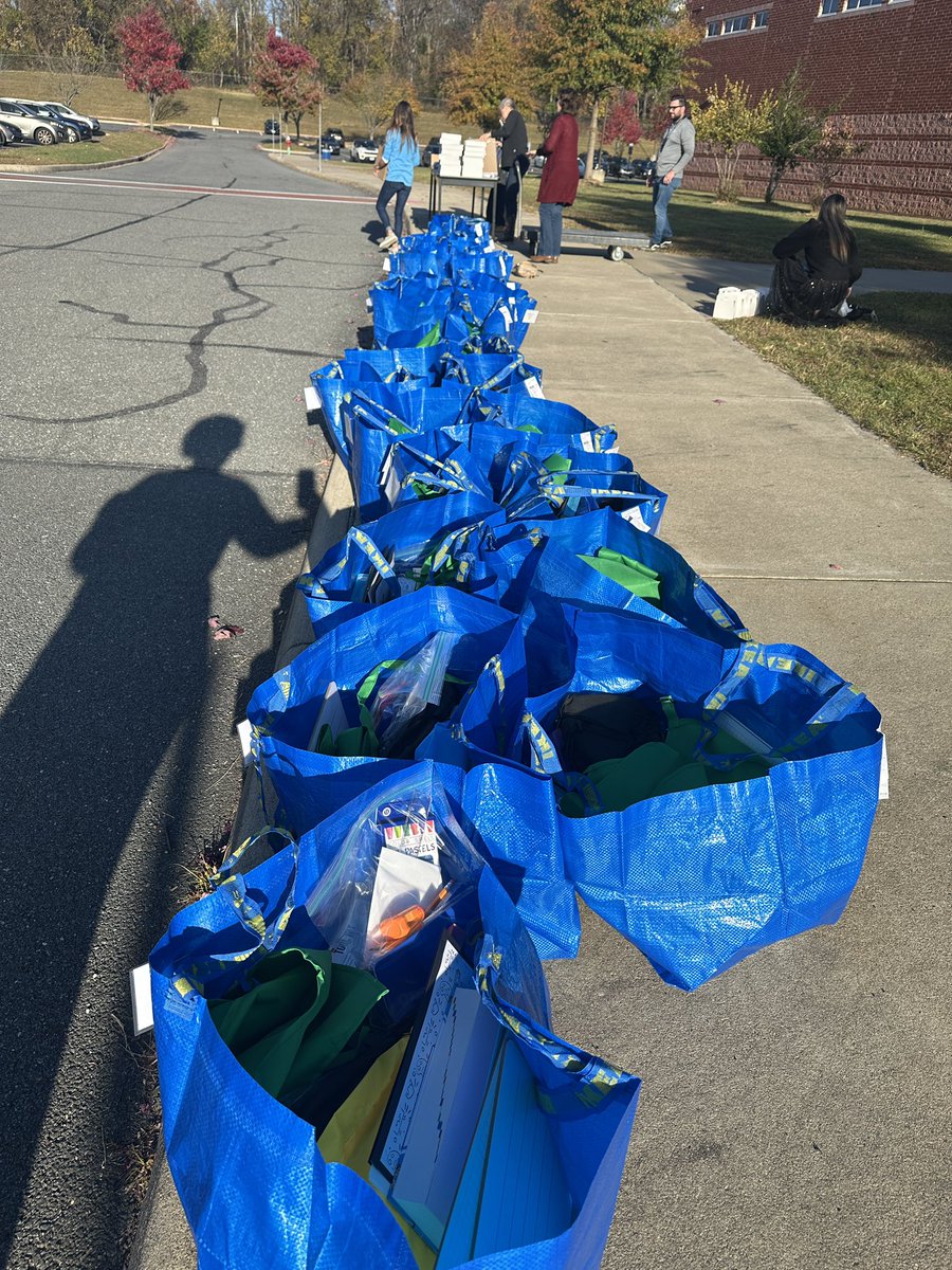 ℍ𝕖𝕒𝕥𝕙𝕖𝕣 ℍ𝕦𝕣𝕝𝕖𝕪 tweet media