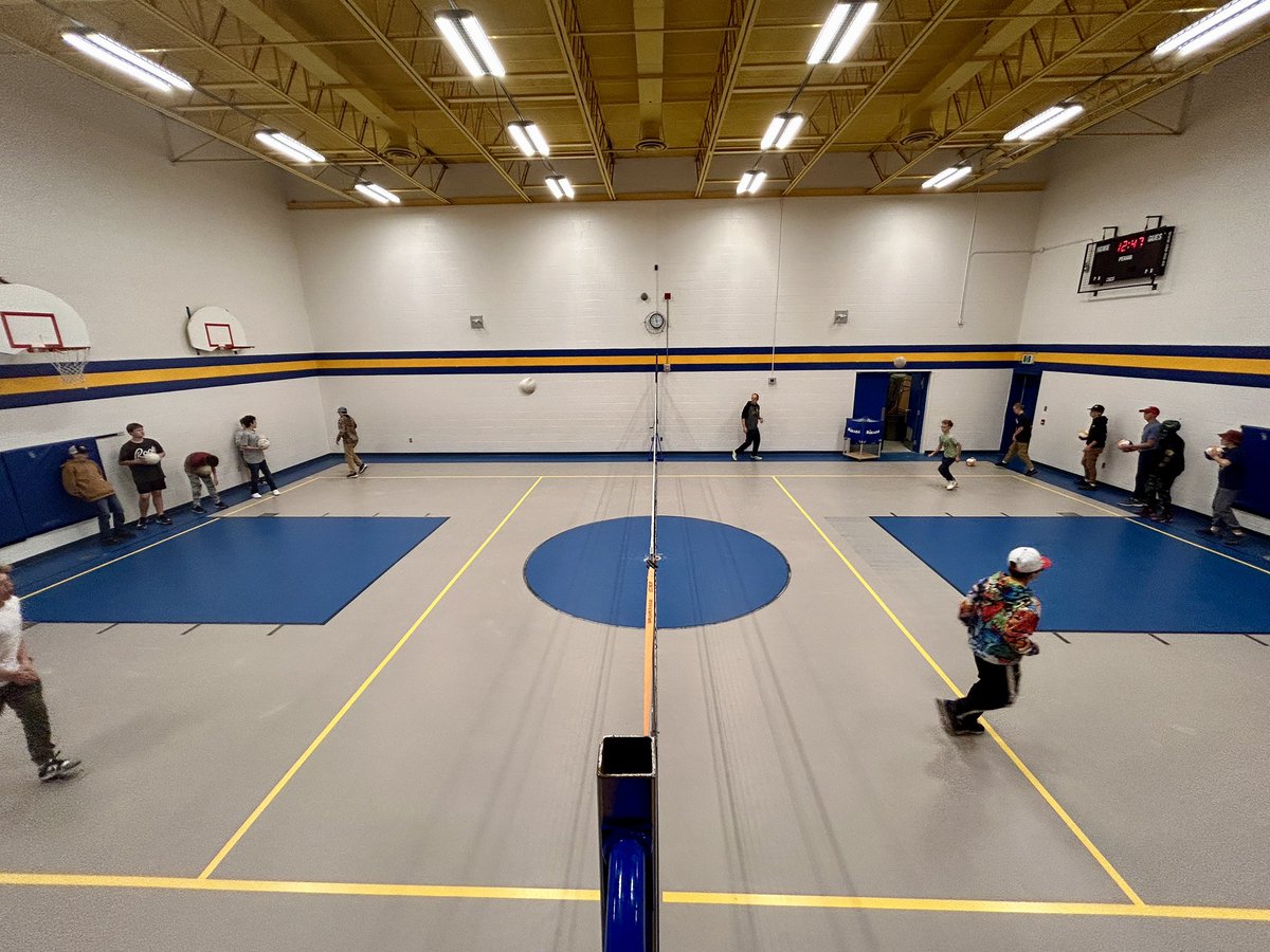 Great start to the Intermediate Boys’ Volleyball tryouts with Mr. Sakaluk! 🏐 The energy is high, and the skills are shining. Excited to see this team come together! 💪 #VolleyballTryouts #FutureChampions