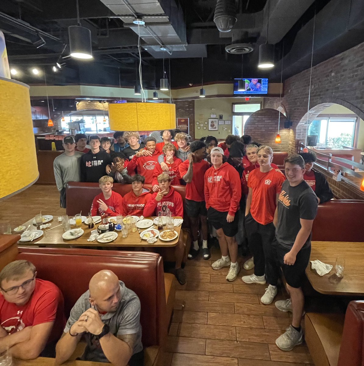 Thank you Denny’s in Garner for hosting our players this morning. 

#FAM1LY