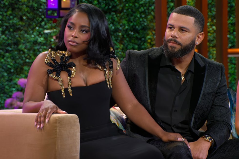 Why come "black love" is mostly black women accepting a lot of BS?   #loveisblind #LoveIsBlind7 #LOVEISBLINDreunion