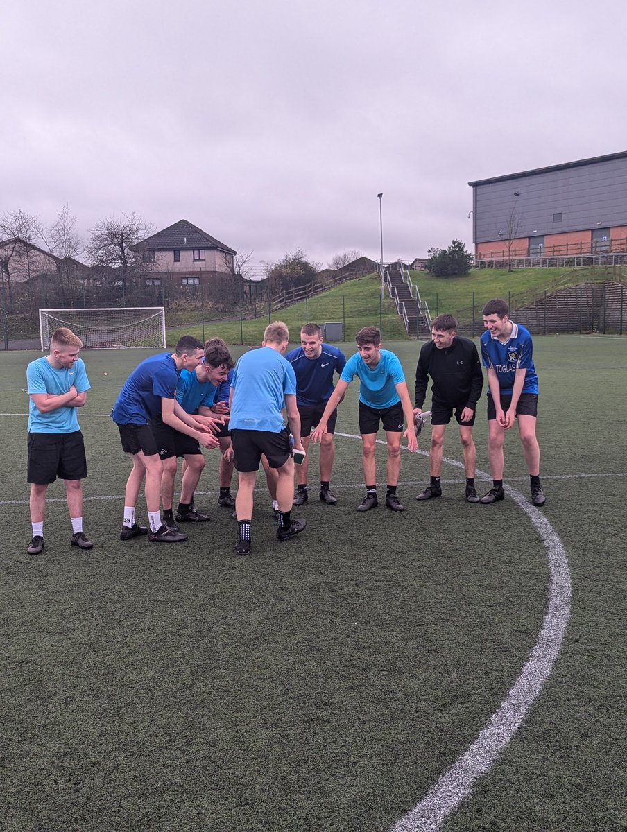 Mrs Martin tweet media