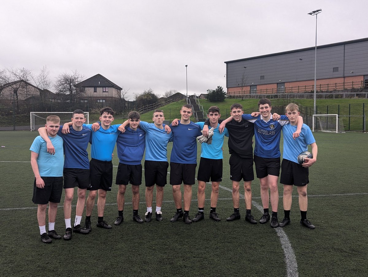 Mrs Martin tweet media