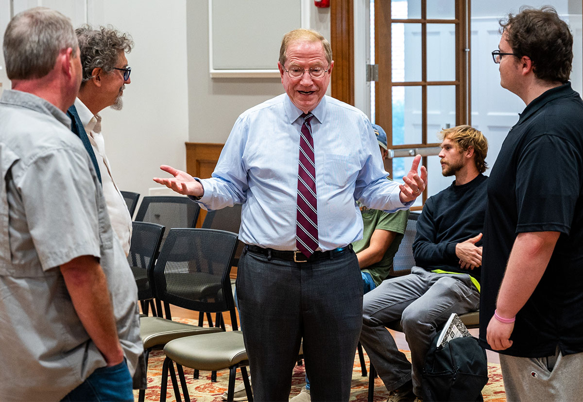 Transy's tweet photo. We had a great discussion with @ABAPresident Bill Bay earlier this week at our annual Pre-Law Society Distinguished Lecture. Transylvania takes pre-law seriously — in fact, every student we’ve recommended to law school has been accepted. @ABAesq https://t.co/SKdMgNAxME
