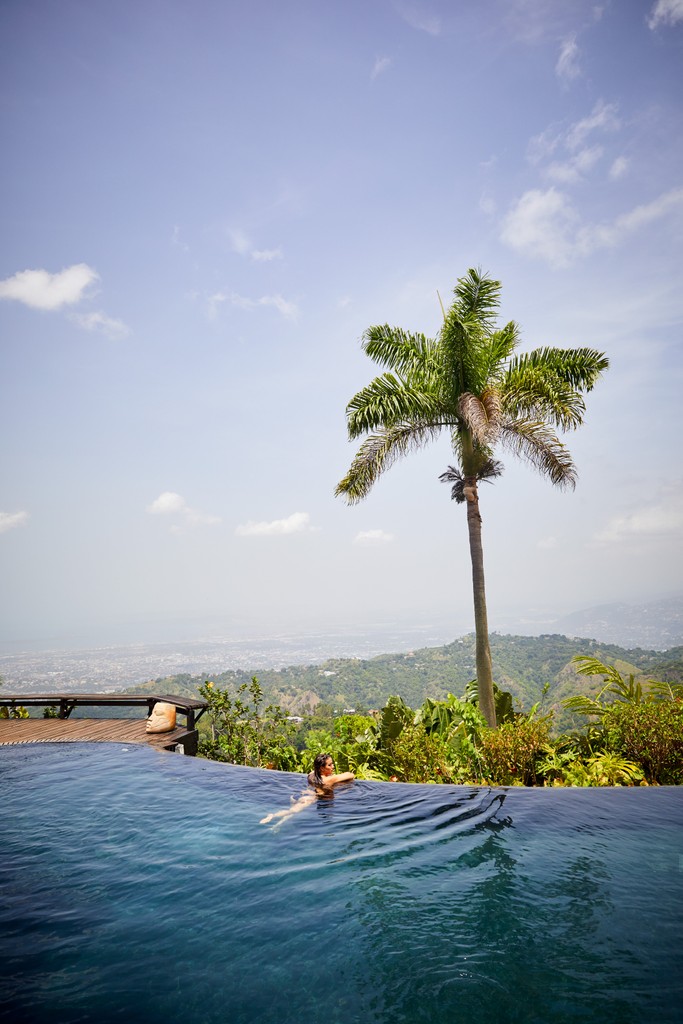 IslandOutpost Hotels tweet media
