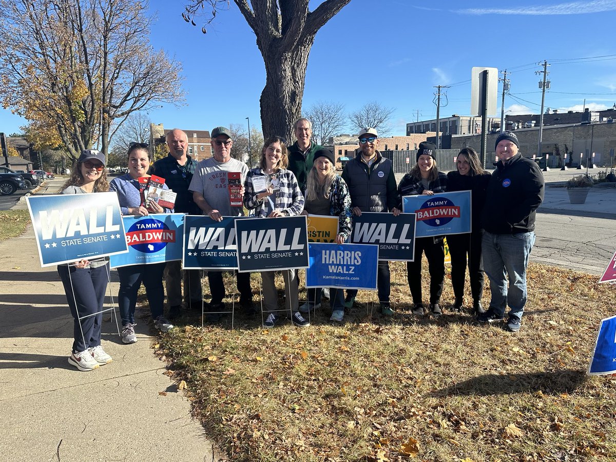 It’s a great day to knock some doors in Green Bay with the door knocking champ, himself, ⁦<a href="/WallforWI/">Jamie Wall</a>⁩!

Four more days to get out the vote! 🗳️ 🚪 📋 🇺🇸