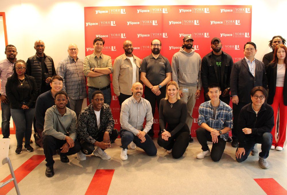 YSpaceYU's tweet photo. From Idea to Prototype: The Venture Catalyst Cohort Explores End-to-End Product Development with SOLIDWORKS!
#ProductDevelopment #EngineeringInnovation #CADDesign #LunchAndLearn #WorkshopRecap #YSpace #YRTech @thebea_co @cityoftoronto https://t.co/rWytp6Yuva