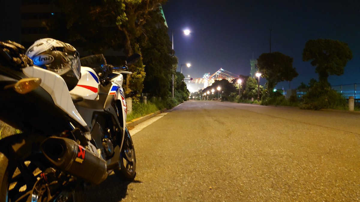 act31hiroki's tweet photo. #いい単気筒の日
#CBR125R
#JC50 https://t.co/MFNGilumG0