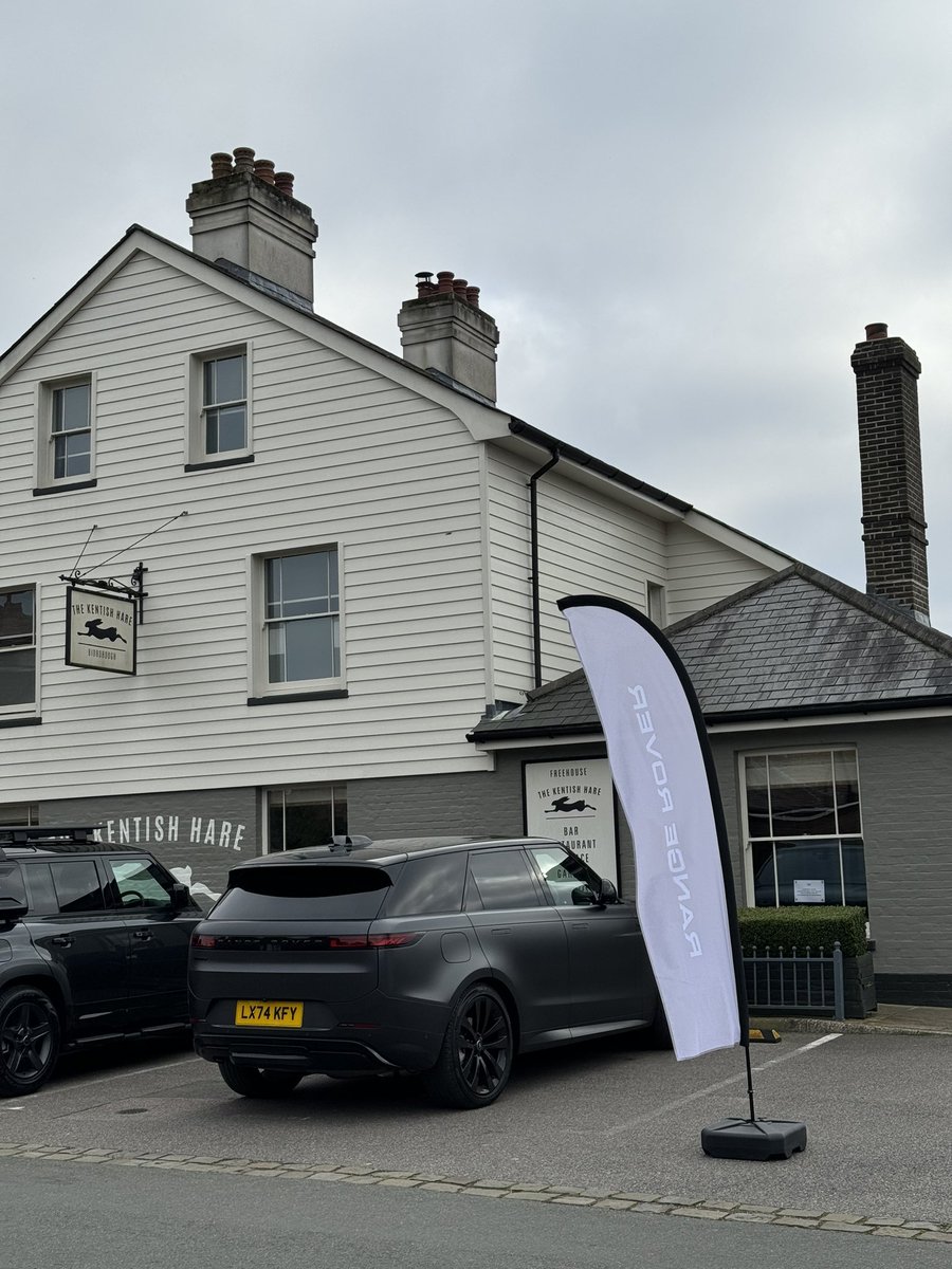 TheKentishHare's tweet photo. Private lunch for Land Rover today…
#lunch #privatelunch #function #privatefunction #landrover #rangerover #kent #kentrestaurant #top50gastropubs #michelinguide #thekentishhare https://t.co/BRBAH546oW