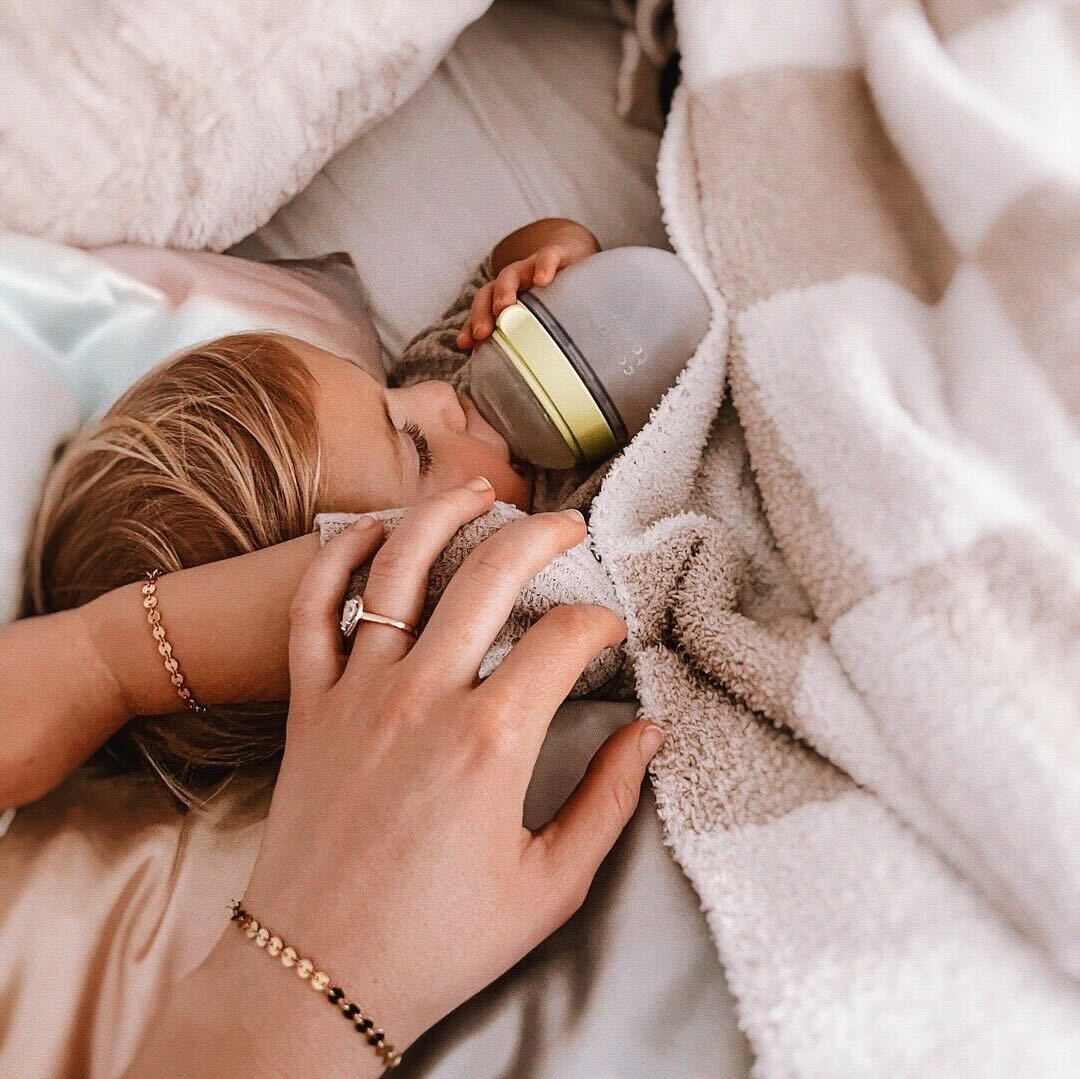 These are the moments 💕- @cecileyhallmanherod #ComotomoCommunity #Comotomo #SpecialMoments