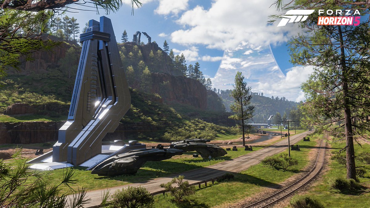 AR12Gaming's tweet photo. Forza Horizon 5 Update 40 is here! It's Porsche Month! 🇩🇪

Festival Playlist: 
Porsche 911 GT3 RS
Porsche 911 Dakar
Porsche 911 GT3 R
Porsche 911 Turbo S

71 New Halo Themed EventLab Props
3 New Halo Songs

Oval Race Track at the Stadium Returns https://t.co/t4T4rAbB3d