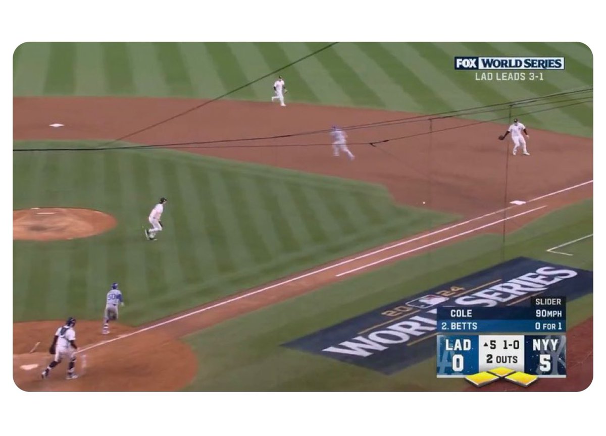 Les doy mi opinión y mi apreciación de la jugada que para mí enterró a los Yankees. Hilo 🧵