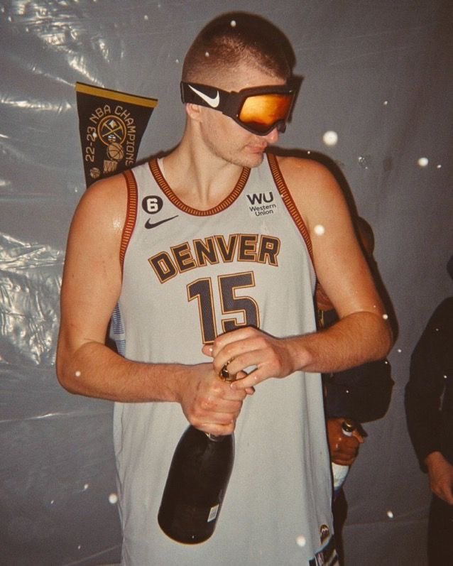 Freeds Locks tweet media