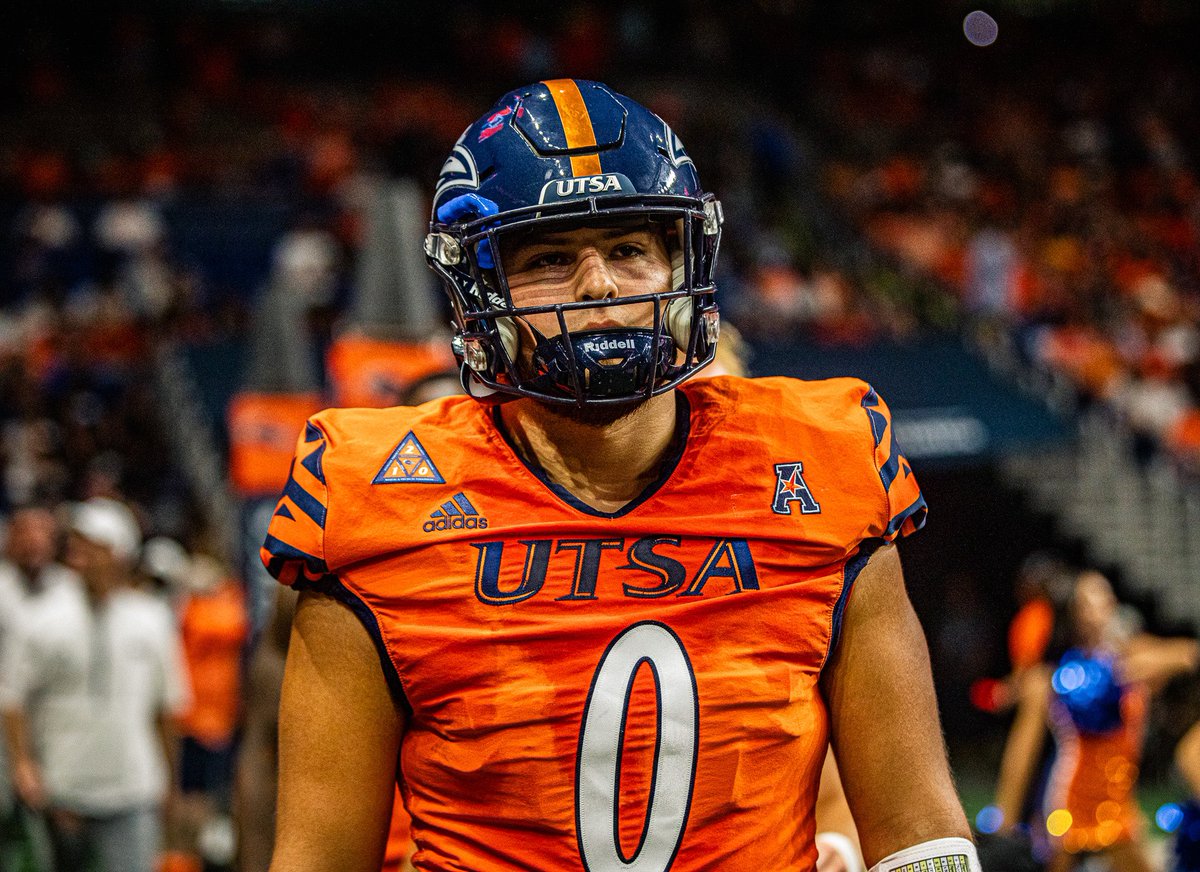 #UTSA tight end Oscar Cardenas has suffered a season ending knee injury. 

Cardenas will begin preparing for the #NFL Draft.