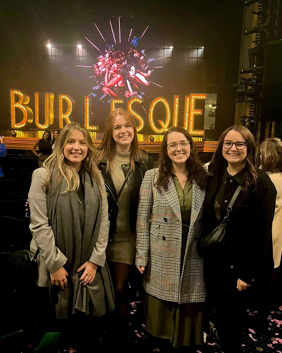 Burlesque The Musical tweet media