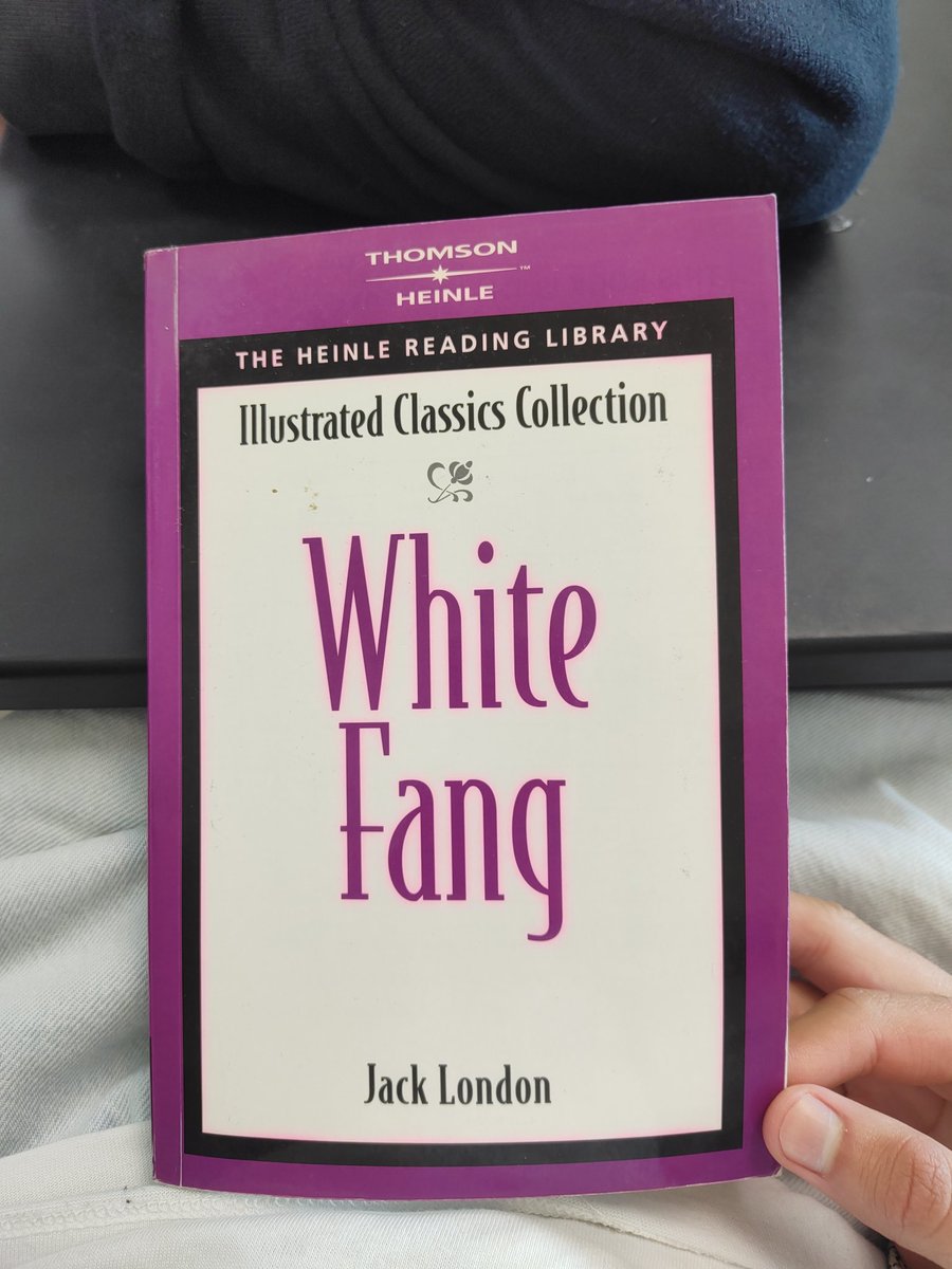 tatown349792's tweet image. #UTSaltillo #Reading 
"Even in his starved, weakened condition, his experience and wisdom had helped him fight off younger and stronger rivals for his position as the pack leader and Kiche's mate."
