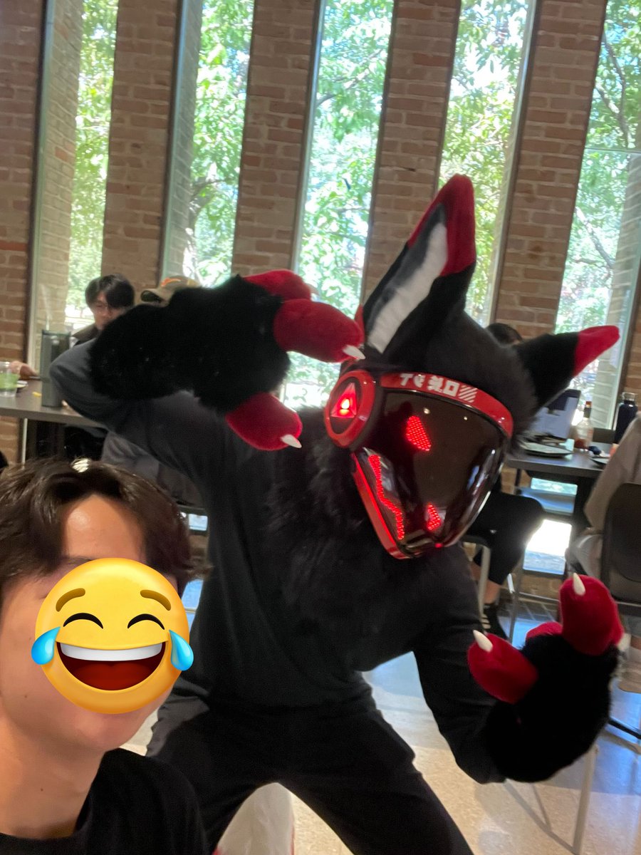 Oops been a while since I posted 💀

Anyways here’s a photo of when I terrorized my college campus!

#FursuitFriday