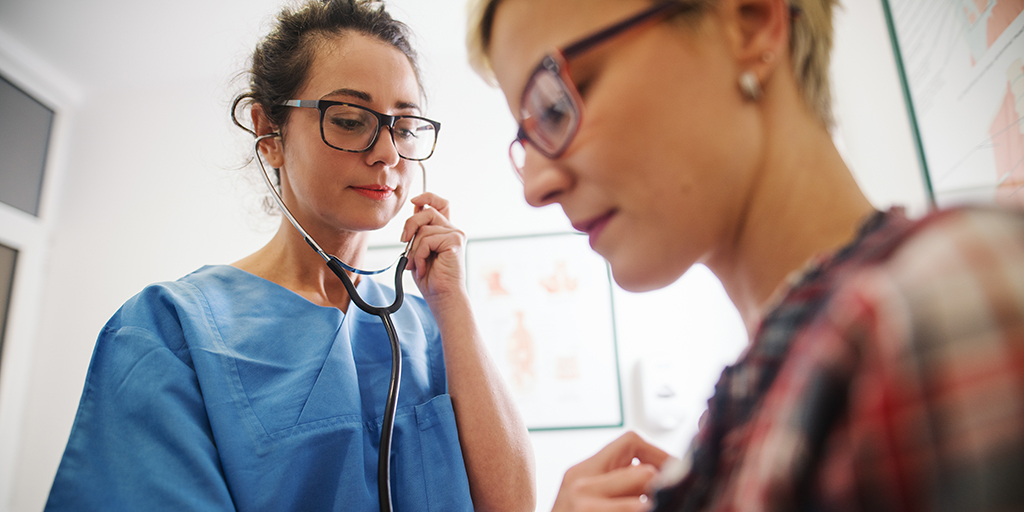 This week in cancer news: Most childhood cancer survivors do not get recommended monitoring for long-term effects, low breast cancer screening rates in transgender people, and more. bit.ly/4fdDlLe