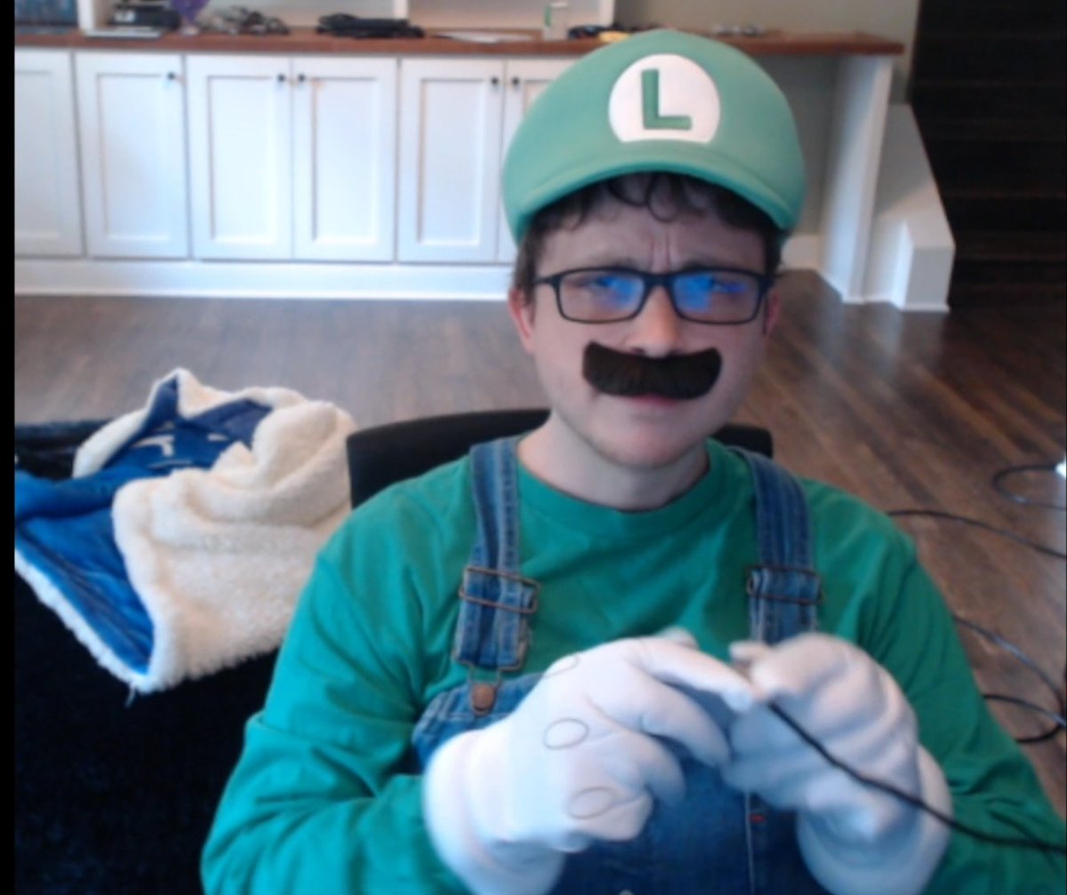 We are live now it appears Luigi has taken over today's stream. Hopefully he doesn't suck at games what with those big white gloves in the way

twitch.tv/thabeast721