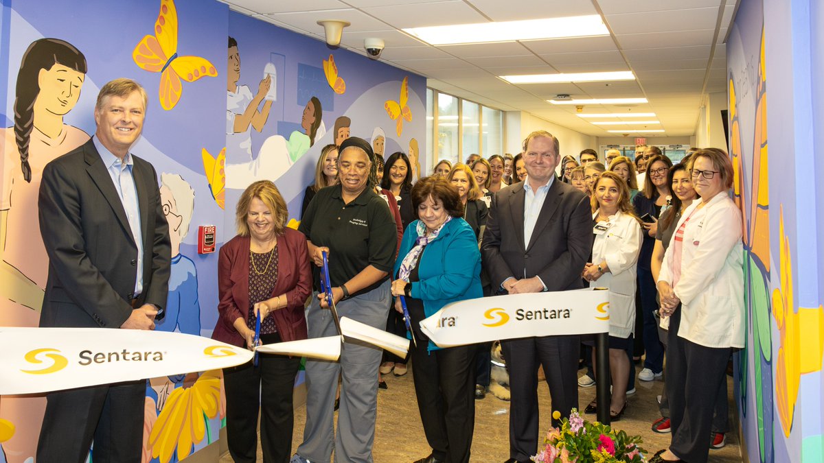 sentarahealth's tweet photo. What was once a blank hallway at Sentara Northern Virginia Medical Center is now a vibrant mural, filled with flowers, butterflies, and compassion. 🌸✨ 💛 Read here: https://t.co/ukdPcd5Yh5. #SentaraProud #TeamSpirit #Community #Art #OneSentara https://t.co/T3oPOD3ash