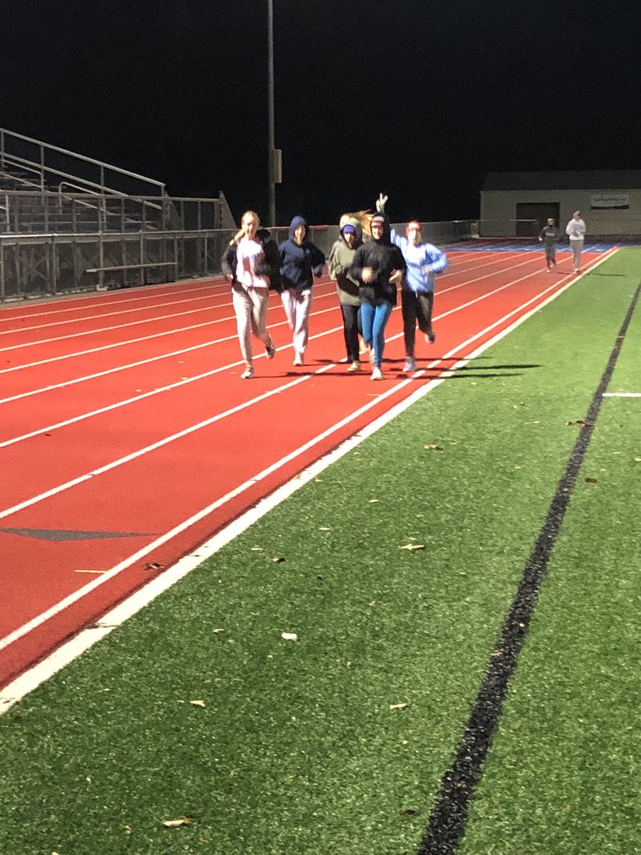 Rob@PPHSGirlsTrackXC tweet media