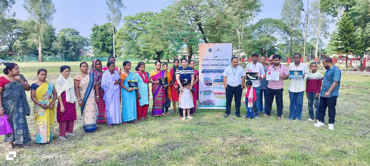 aaidibairport's tweet photo. As part of #VigilanceAwarenessWeek2024, #DibrugarhAirport  held a Gram Sabha at Titadimaru Village, Mohanbari on 1.11.2024. The event focused on raising locals awareness about CVC and strengthening their commitment on integrity, and Vigilance.
#Transparency #CVCIndia https://t.co/02xPvZ6VxU