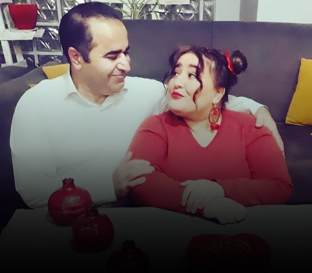 god5Rainbow's tweet image. عکس مورد علاقه ام با پسر مورد علاقه ام 🖤
( این پسر از ۱۴ سالگی من تا ۳۹ سالگیم همسفر زندگیم بود تا لحظه ای که قلبش تپید ) 
#عشق اول  #عشق اخر 
#غمگین ترین و بهترین و اخرین تولدم کنارش