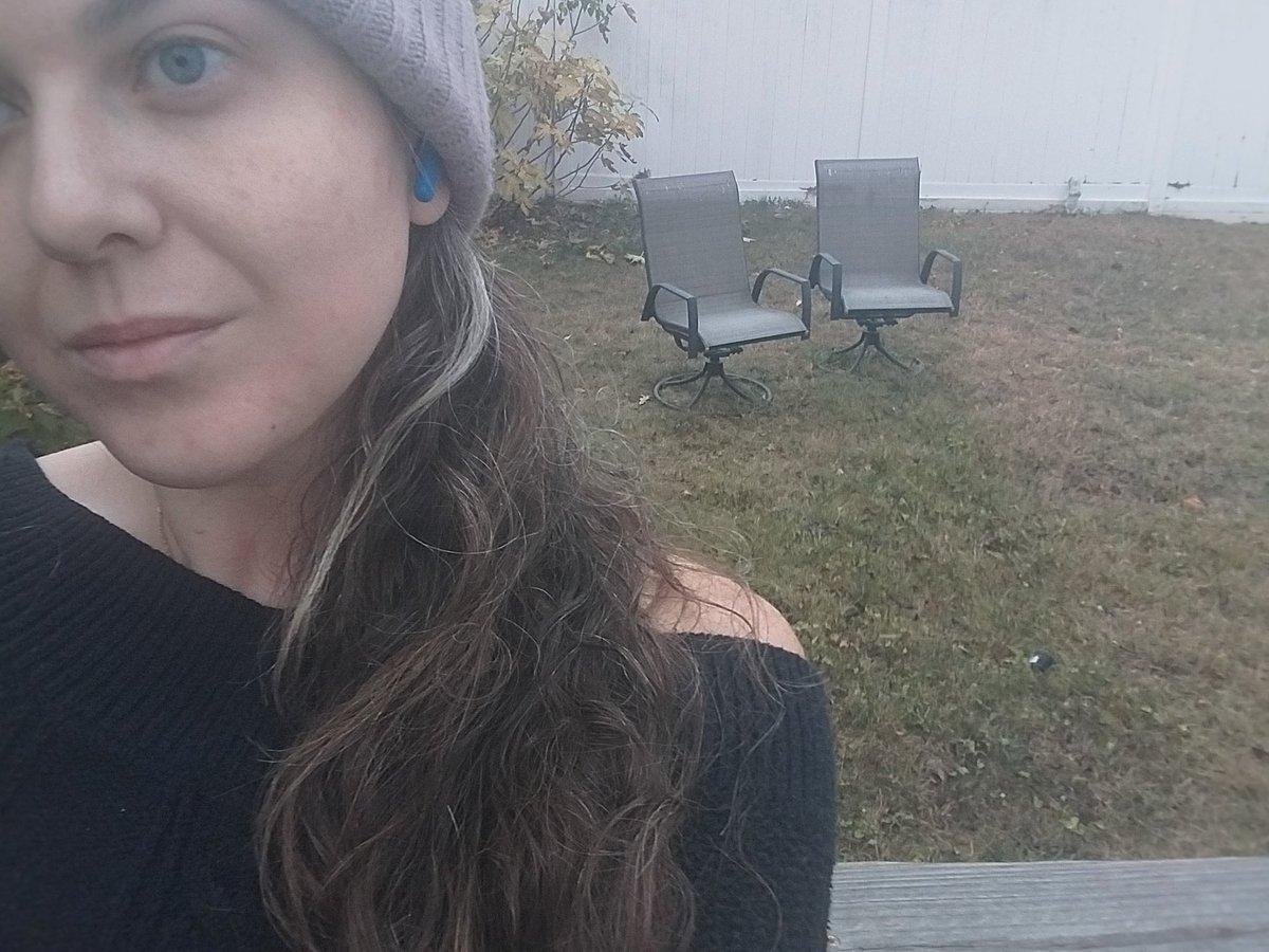 Daughter_ofRome's tweet image. He said go through the postulation accelerating expansions of the Universe
Is just a processing algorithm
A reflection of the photons around you

As you are processed by TimeSpace 

#RelativeVelocity