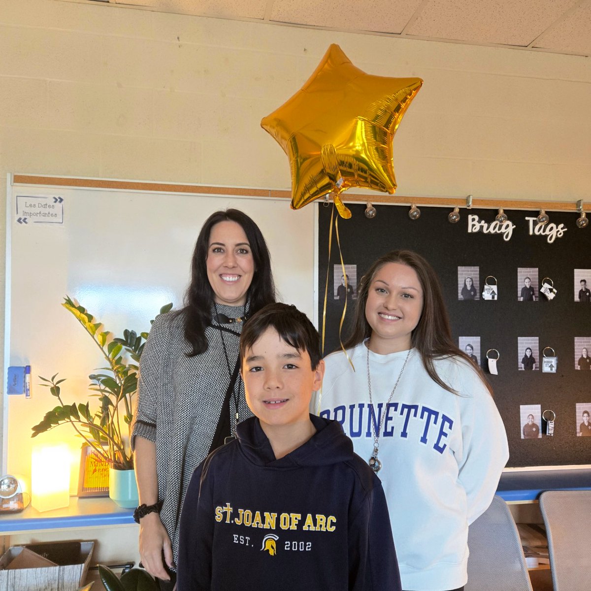 Bonne Fête, P! 🧁 Happy Birthday, P! 🎉 We hope you had a wonderful day celebrating wonderful you! 🎈 <a href="/MrsYatesE/">Mrs. E. Yates</a> <a href="/sjoa5/">St. Joan of Arc</a>