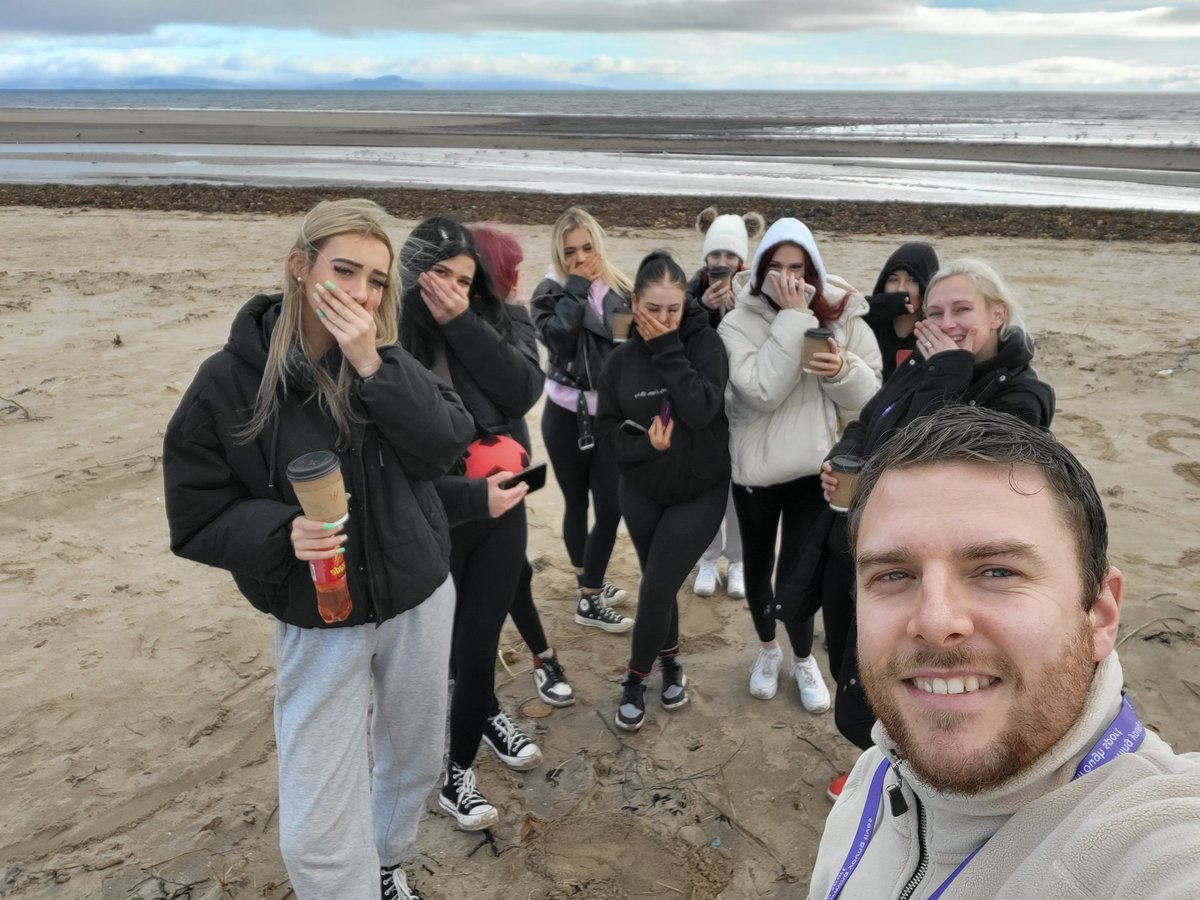 Alan Hendry tweet media