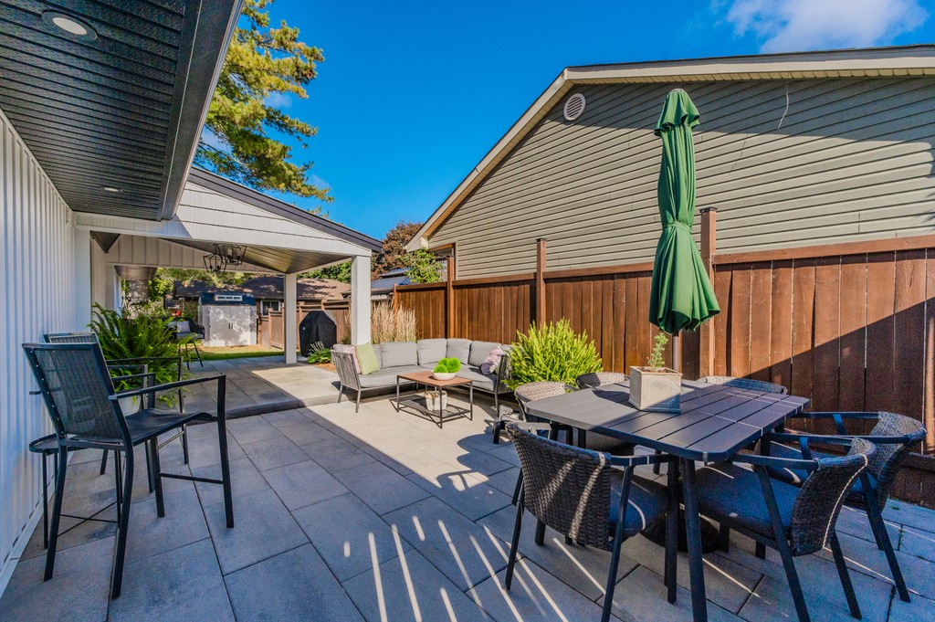 justleap_ca's tweet image. 🏡 F O R  S A L E  391 Beaver Street, Cambridge 🏡
...MLS 40662558 

🛌 3 bedrooms
🛁 2 bathrooms
🛠️ Complete Reno (2022)
🌳 Quiet Street | Adjacent Parkland
 🏡 1100 total sq ft

#realestate #welcomehome #homesweethome