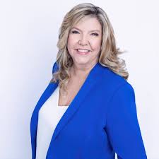 This is <a href="/VoteGloriaJ/">Rep. Gloria Johnson</a> she is running to be your next Senator Tennessee! You can do this! Hire the person that will do the work ,fire Marsha Blackburn! It's time to turn the page on division and chaos,to put away the past! Vote for the future! #GloriaJohnson #Tennessee #Senate